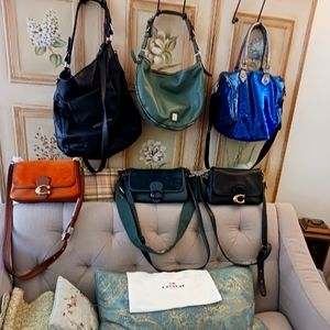 The black Calvin  kline 50 blue bag 50